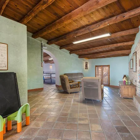 Holiday home Cal Menut Belianes