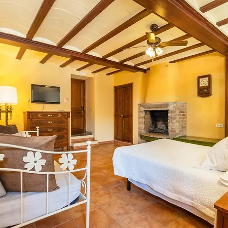 Holiday home Cal Menut