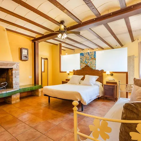 Holiday home Cal Menut